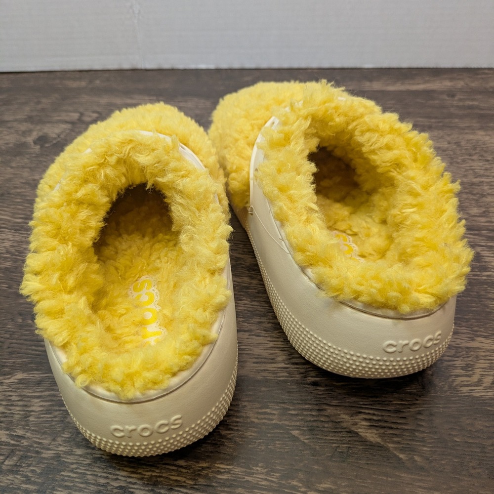Crocs The Thing Fuzzy Clogs Sunflower Yellow M7 W9 211327 Sherpa Winter Dopamine - Picture 6 of 10
